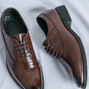 Royal Crest Derby Shoes